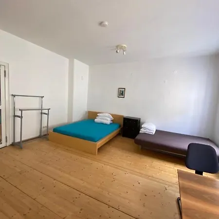 Wohnung, 1 Schlafzimmer, Balkon * Štýrský Hradec